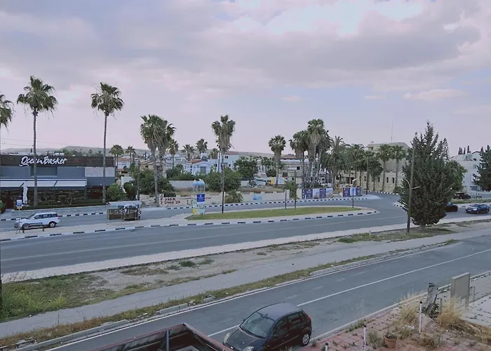 Chrisoula Garden Voroklini