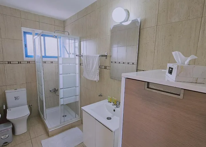 Chrisoula Garden Daire *