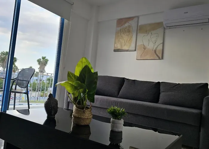 Daire Chrisoula Garden