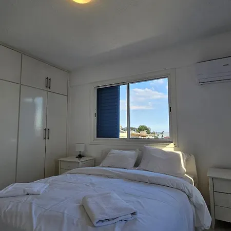 Chrisoula Garden Apartamento Oroklini