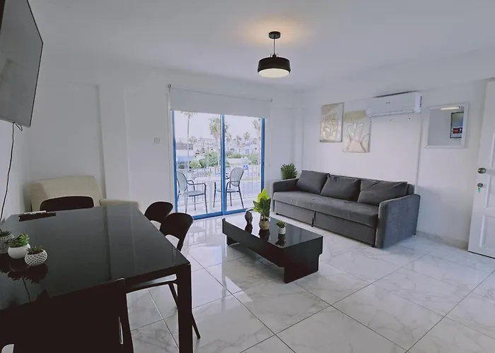 Chrisoula Garden Voroklini